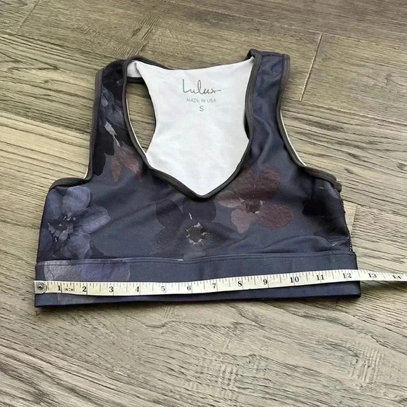LULUS | Amp it Up Grey Floral Print Low Impact Scoop Neck Sports Bra - Picture 6 of 11